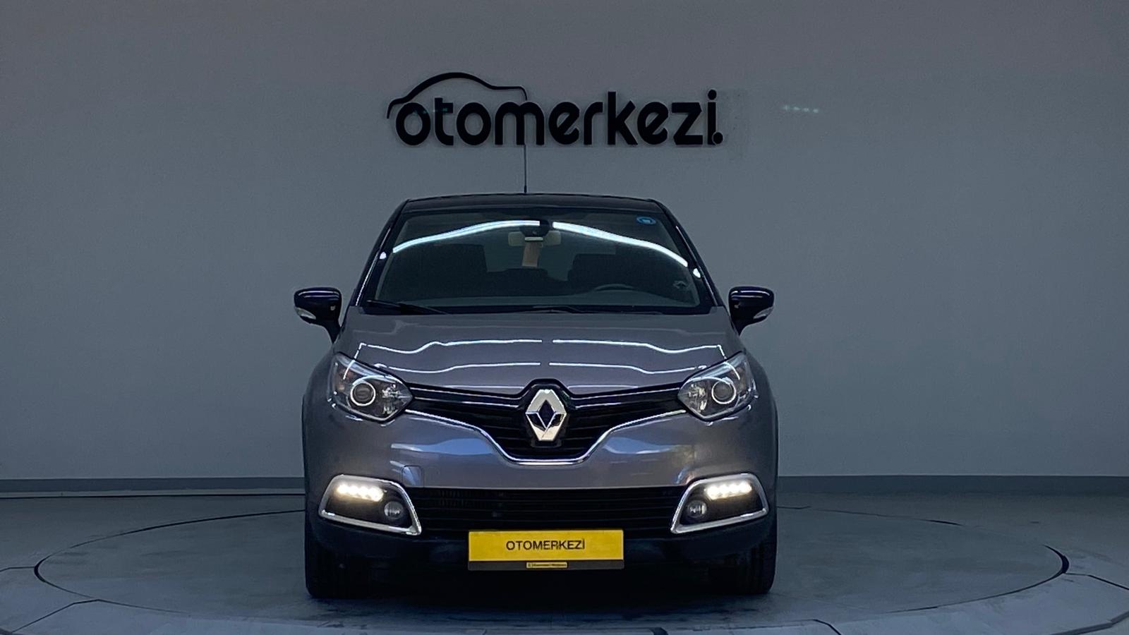 RENAULT CAPTUR 5